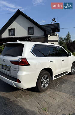 Внедорожник / Кроссовер Lexus LX 2020 в 