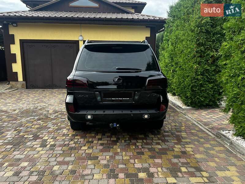 Позашляховик / Кросовер Lexus LX 2008 в Харкові