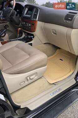 Внедорожник / Кроссовер Lexus LX 2007 в 