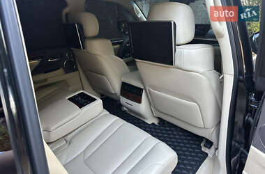 Внедорожник / Кроссовер Lexus LX 2018 в 