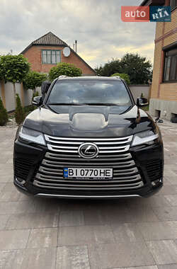 Внедорожник / Кроссовер Lexus LX 2023 в 