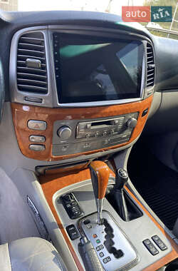 Внедорожник / Кроссовер Lexus LX 2007 в 