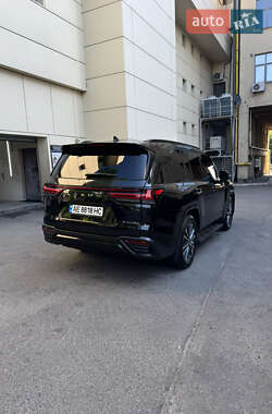 Внедорожник / Кроссовер Lexus LX 2022 в 
