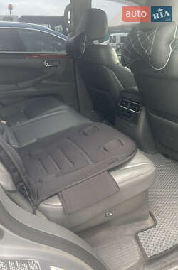 Позашляховик / Кросовер Lexus LX 2008 в 
