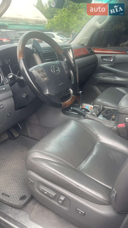 Внедорожник / Кроссовер Lexus LX 2008 в Днепре фото 20 Внедорожник / Кроссовер Lexus LX 2008 в Днепре
