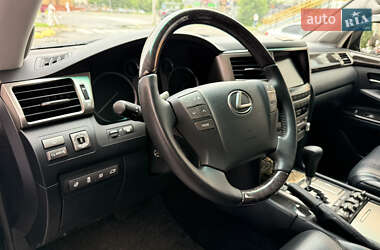 Внедорожник / Кроссовер Lexus LX 2012 в 