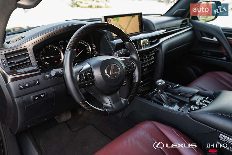 Внедорожник / Кроссовер Lexus LX 2019 в Днепре