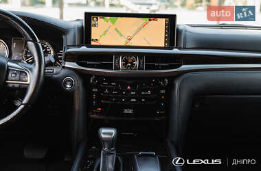 Внедорожник / Кроссовер Lexus LX 2019 в 