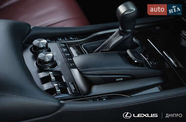 Внедорожник / Кроссовер Lexus LX 2019 в 