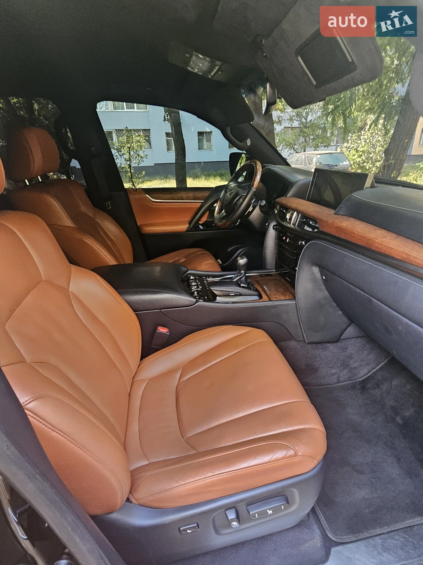 2016 Lexus LX - мініатюра 5