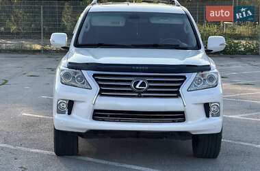 Внедорожник / Кроссовер Lexus LX 2012 в 