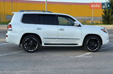 Внедорожник / Кроссовер Lexus LX 2012 в 