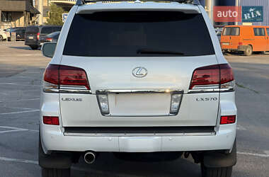 Внедорожник / Кроссовер Lexus LX 2012 в 