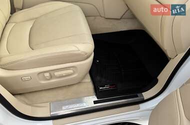 Внедорожник / Кроссовер Lexus LX 2017 в 