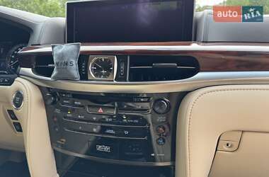 Внедорожник / Кроссовер Lexus LX 2017 в 