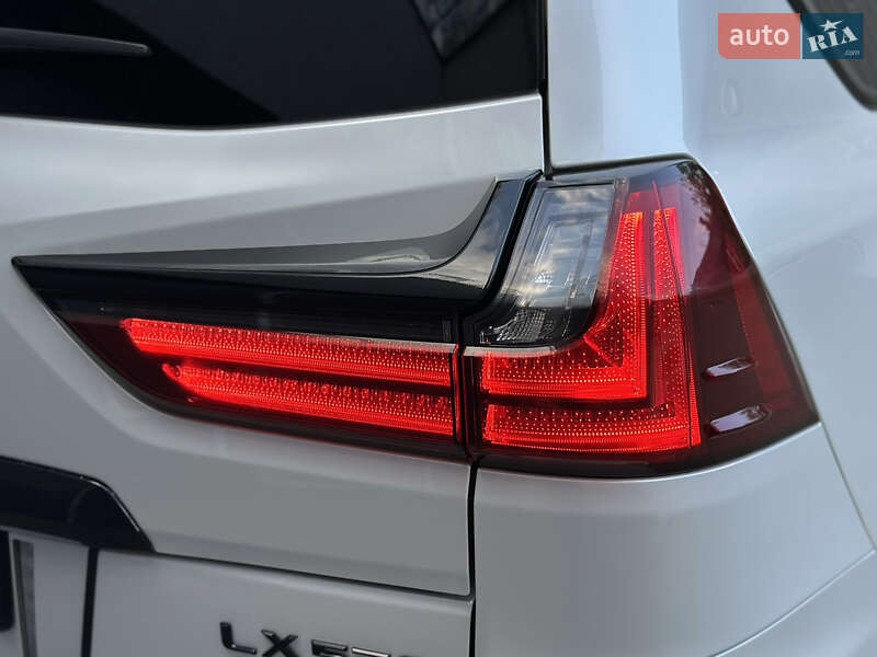 Внедорожник / Кроссовер Lexus LX 2019 в Киеве