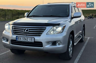 Внедорожник / Кроссовер Lexus LX 2008 в 