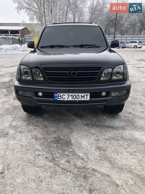 Позашляховик / Кросовер Lexus LX 2004 в Львові