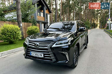 Внедорожник / Кроссовер Lexus LX 2017 в 