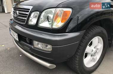 Внедорожник / Кроссовер Lexus LX 2005 в 