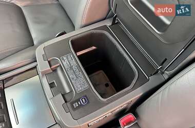 Внедорожник / Кроссовер Lexus LX 2010 в 