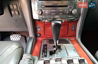 Внедорожник / Кроссовер Lexus LX 2008 в 
