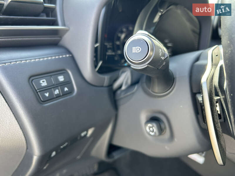 Позашляховик / Кросовер Lexus LX 2022 в Києві