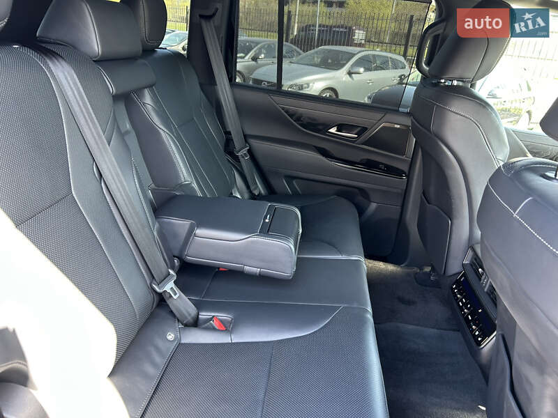 Позашляховик / Кросовер Lexus LX 2022 в Києві