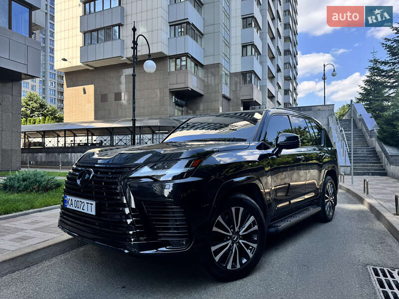 Внедорожник / Кроссовер Lexus LX 2024 в 