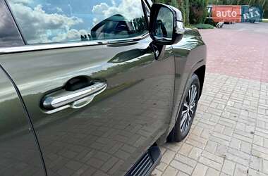 Внедорожник / Кроссовер Lexus LX 2025 в 