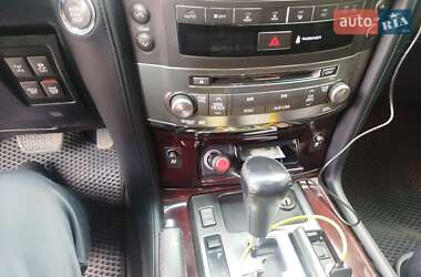 Внедорожник / Кроссовер Lexus LX 2010 в 