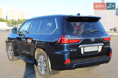 Внедорожник / Кроссовер Lexus LX 2017 в 