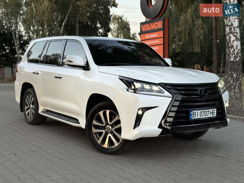 Внедорожник / Кроссовер Lexus LX 2015 в 