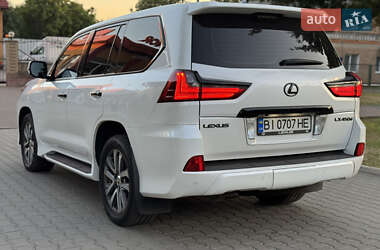 Внедорожник / Кроссовер Lexus LX 2015 в 