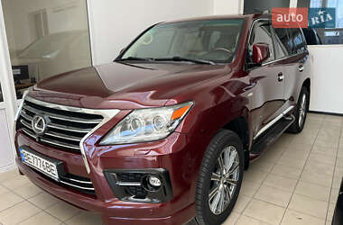 Внедорожник / Кроссовер Lexus LX 2010 в 