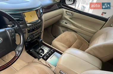 Внедорожник / Кроссовер Lexus LX 2010 в 