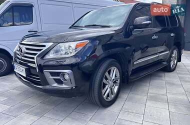 Внедорожник / Кроссовер Lexus LX 2013 в 