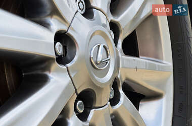 Внедорожник / Кроссовер Lexus LX 2010 в 
