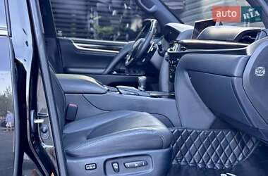 Внедорожник / Кроссовер Lexus LX 2019 в 