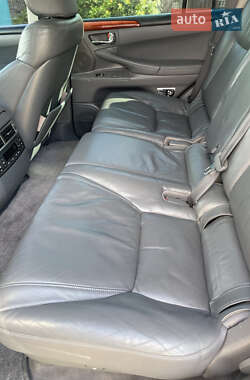Внедорожник / Кроссовер Lexus LX 2008 в 