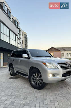 Позашляховик / Кросовер Lexus LX 2008 в 