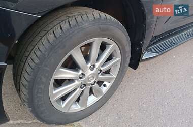 Внедорожник / Кроссовер Lexus LX 2011 в 