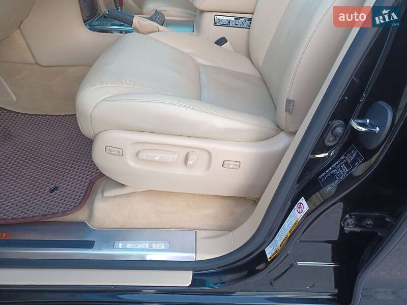 Внедорожник / Кроссовер Lexus LX 2011 в Старой Выжевке