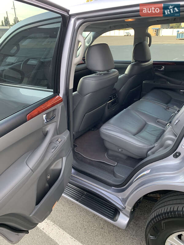 Внедорожник / Кроссовер Lexus LX 2008 в Киеве