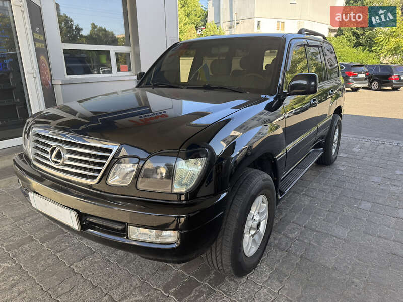 Lexus LX 2002