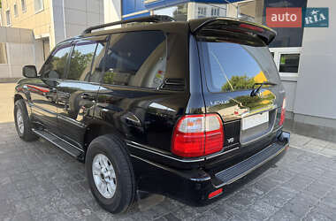Внедорожник / Кроссовер Lexus LX 2002 в 