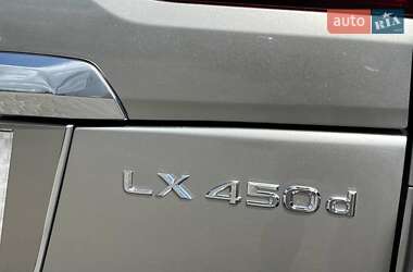 Внедорожник / Кроссовер Lexus LX 2021 в 