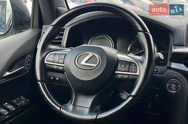Внедорожник / Кроссовер Lexus LX 2021 в 