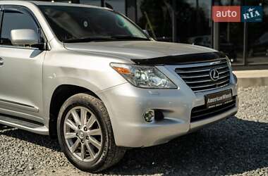 Внедорожник / Кроссовер Lexus LX 2008 в 