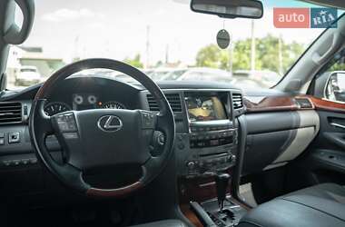 Внедорожник / Кроссовер Lexus LX 2008 в 